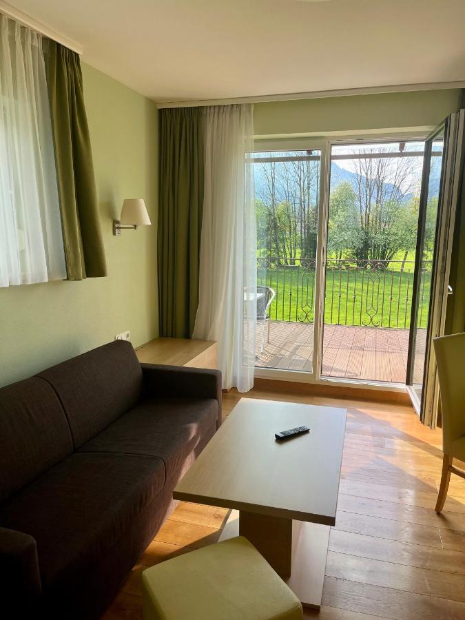Pension Sommerauer Hallein Bagian luar foto